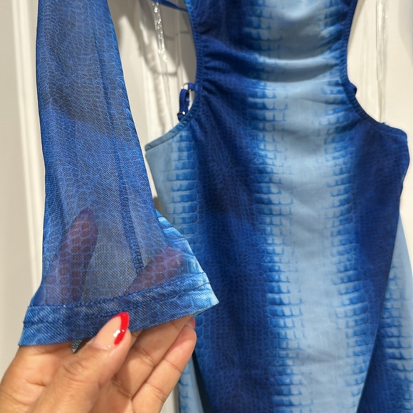 🩵💙EDGE- Feel For You Mesh Off Shoulder Dress - Picture 12 of 17